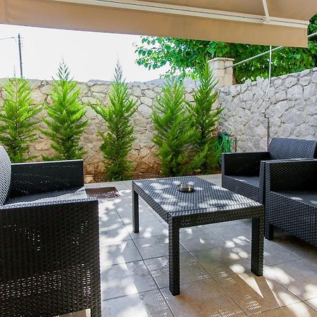 Nafplio Small Apartment - II ภายนอก รูปภาพ